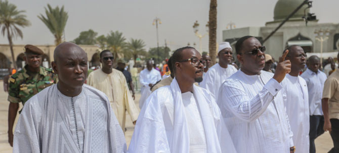 VOTE DES CITES RELIGIEUSES : L’investissement sans retour de Macky Sall