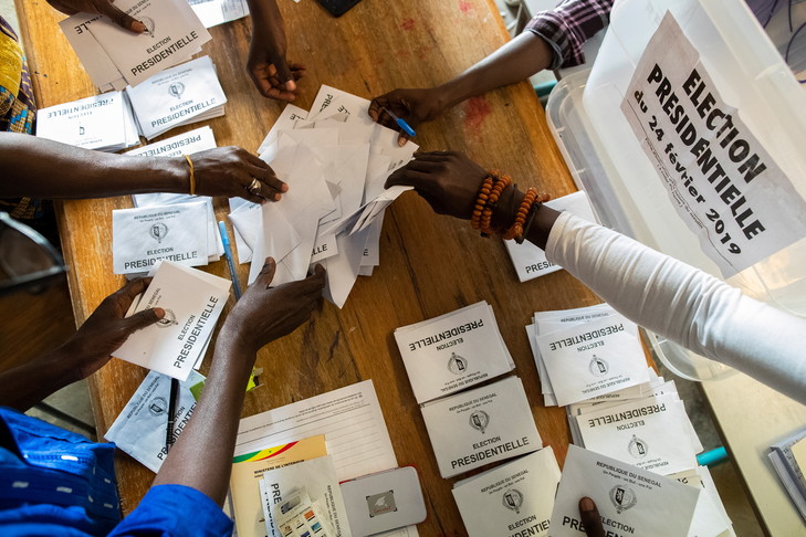 CAUTION ELECTIONS LÉGISLATIVES- L' Etat propose 15 millions FCFA, l'opposition 5 millions FCFA