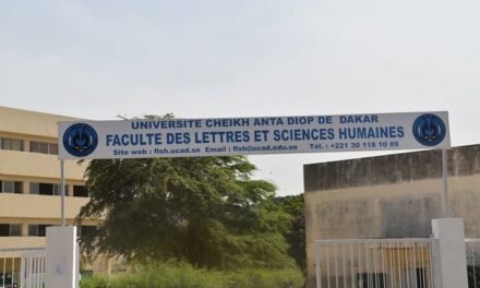 Les étudiants flinguent le système LMD