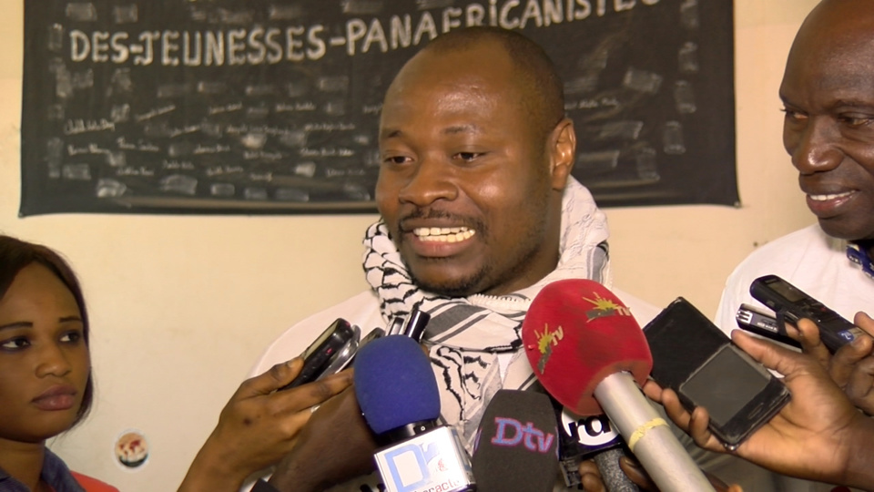 Implantation de Carrefour au Sénégal : le mouvement France/Dégage dénonce