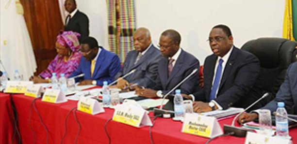 Septennat 2012-2019 : Macky Sall "remercie" et "félicite" ses ministres