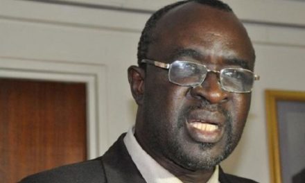 Cissé Lô : « Macky Sall a fait confiance à des dealers… »