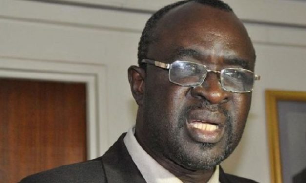 Cissé Lô : « Macky Sall a fait confiance à des dealers… »