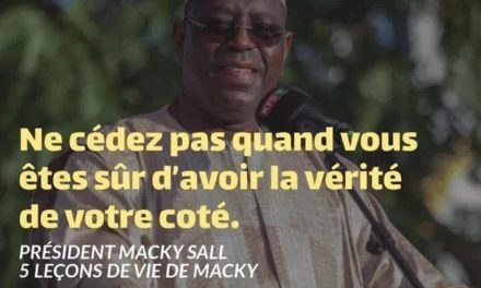 Quand le service de presse de Macky plagie éhontément