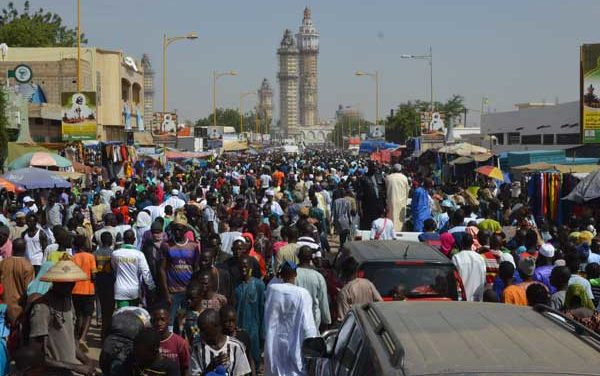 FERMETURE DU MARCHE OCASS DE TOUBA - Serigne Mountakha donne son " Ndiguel"