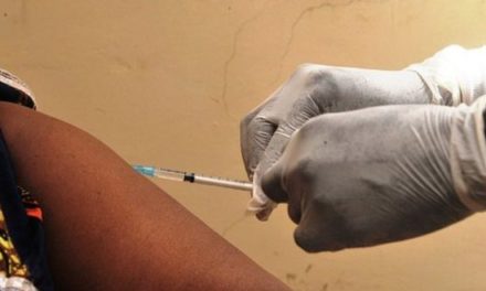 COVAX – Le Ghana reçoit la première livraison mondiale de vaccins gratuits