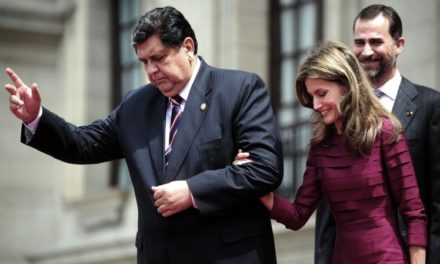 L’ancien président péruvien, Alan García, se suicide