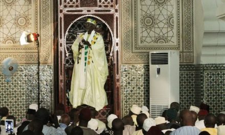 GRANDE MOSQUÉE DE DAKAR : un étudiant tente de poignarder l’imam