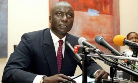 Citoyenneté mise à mal : la petite pique de Idrissa Seck à Macky Sall