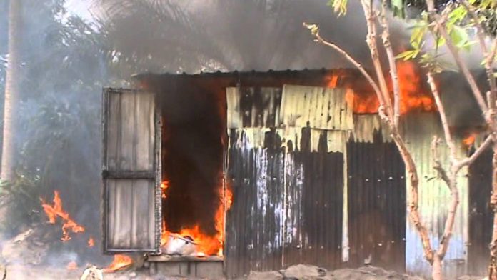 KOUNGHEUL - Un incendie emporte 89 cases au village de à Papé Lougue