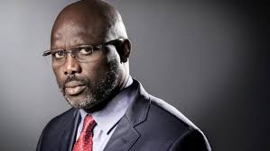 Georges Weah, chassé de son bureau par des serpents