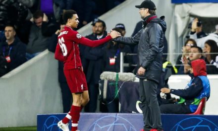 Klopp encense Alexander-Arnold