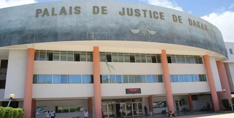 JUSTICE – Malick Lamotte et Demba Kandji quittent le Tribunal de Dakar