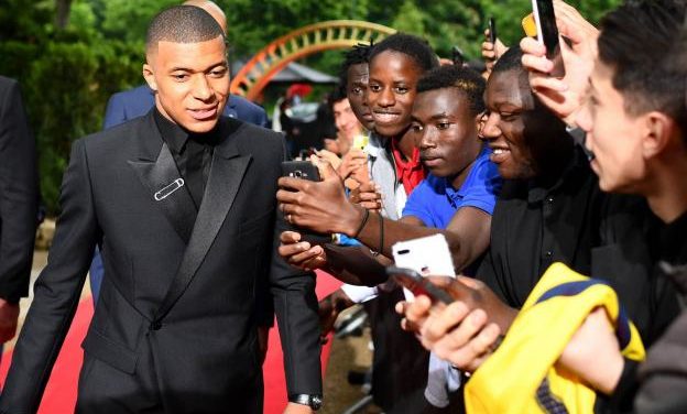 FLOU SUR SON AVENIR – Mbappé fait trembler le Psg