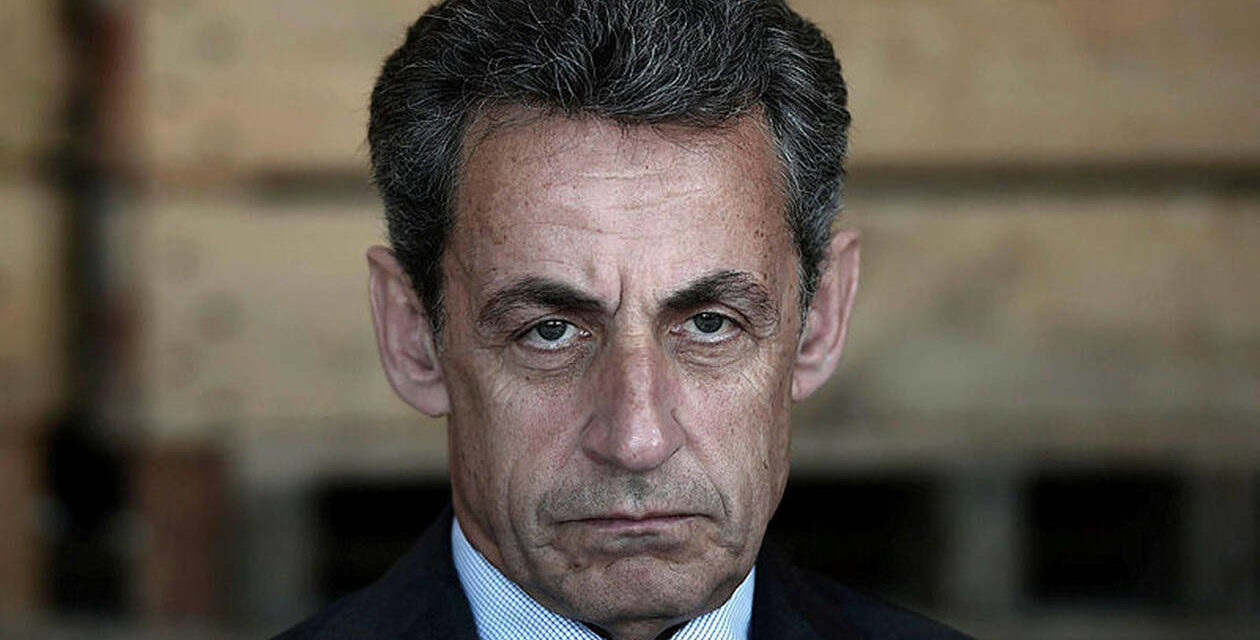 SONDAGES DE L'ELYSEE - Nicolas Sarkozy refuse de répondre sur le fond, selon BFM TV