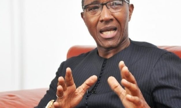 POLITIQUE – Abdoul Mbaye pour une large coalition de l’opposition