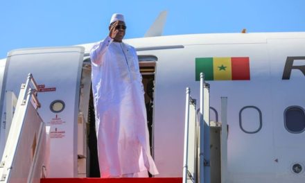 Macky Sall en route pour Abidjan