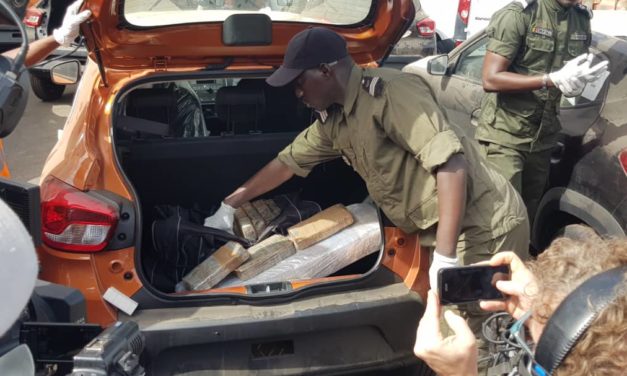 Saisie de 798 Kg de Cocaïne : le commandant du bateau et les passagers arrêtés