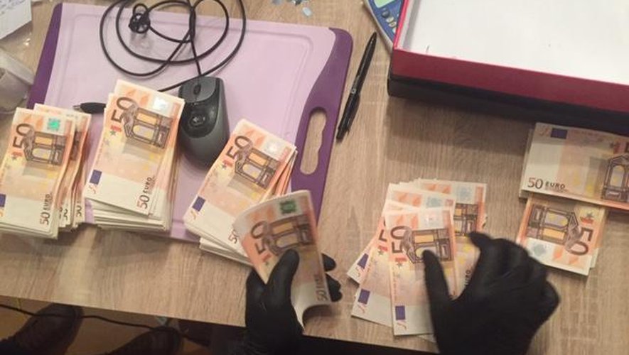 ZIGUINCHOR : Deux Bissau-Guinéens surpris avec  427 000 euros en faux billets