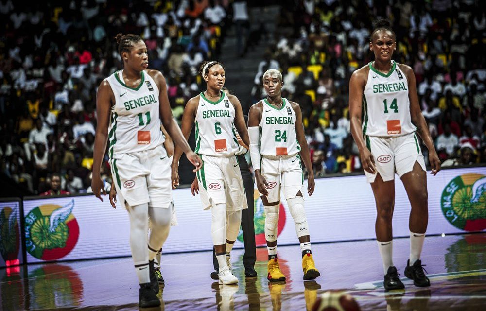 AFROBASKET FEMININ : Macky Sall offre 10 millions à chaque Lionne