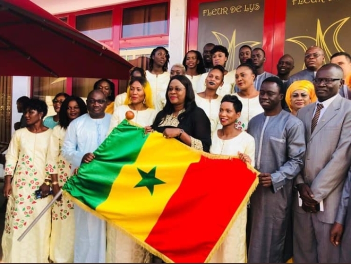 AFROBASKET FEMININ 2019 : Les Lionnes ont reçu le drapeau national