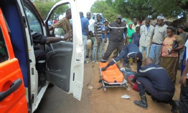 Kédougou : Un camion se renserve et tue un Asp