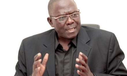 GRACE PRESIDENTIELLE – Moustapha Diakhaté corrige le ministre de la Justice
