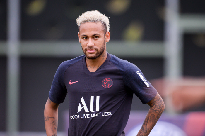 MERCATO : Neymar au Barça " l'opération est morte"