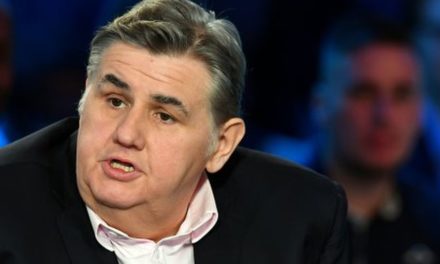 Pierre Ménès accusé d'agressions sexuelles et Canal+ de le protéger