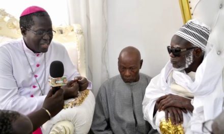 Mgr Benjamin Ndiaye à Serigne Mountakha : "Si nous prenons exemple sur vous..."