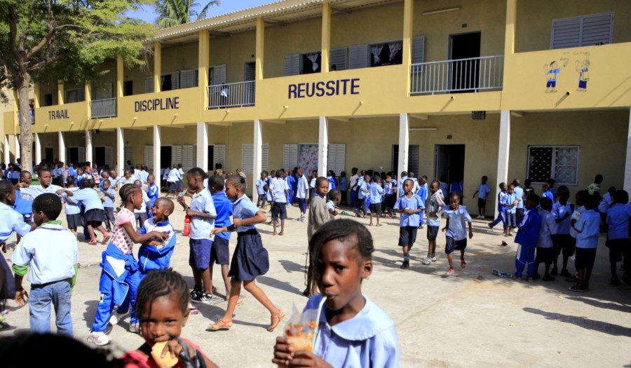 DÉTOURNEMENT DE MINEURE- Le couple élève faisait ses ébats dans une salle de classe 