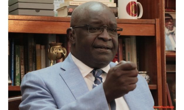 HISTOIRE GENERALE DU SENEGAL : Ousmane Sène vole au secours d'Iba Der Thiam