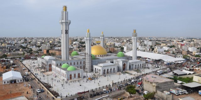 Massalikul Jinaan : Visite guidée dans la plus grande mosquée de l’Afrique de l’Ouest 