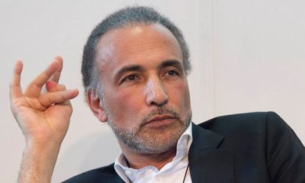 Viol en réunion : Tariq Ramadan affirme ne pas connaître la femme qui l'accuse