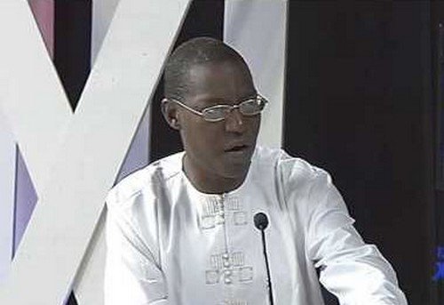WADE-MACKY - Le Pr Ousmane Khouma décèle des "dessous politiques"