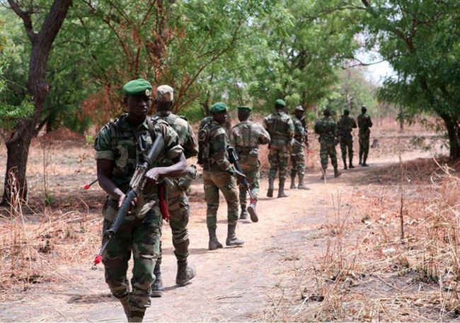 CASAMANCE -  Cinq militaires blessés et plusieurs rebelles tués dans des accrochages au Nord-Sindian