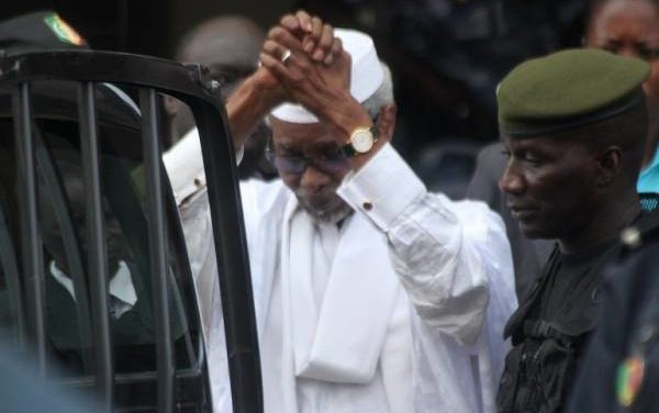 "MALADIE" DE HABRE - Les précisions de l'administration pénitentiaire