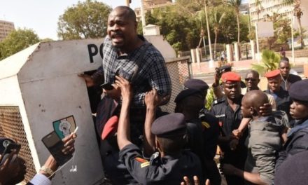 MANIF’ DEVANT LE CAMP PENAL – Les soutiens de Guy Marius déférés