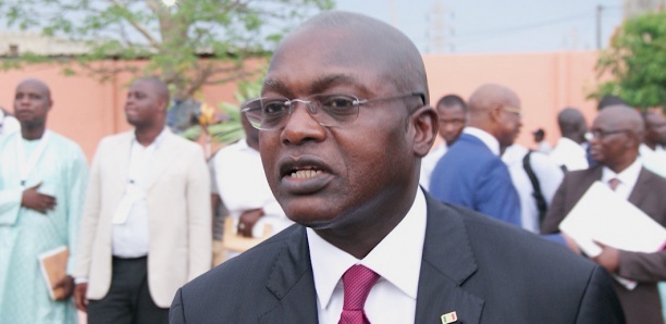 ACCUSATIONS DE POTS-DE-VIN - Le ministre Oumar Gueye réclame 500 millions à Jeune Afrique