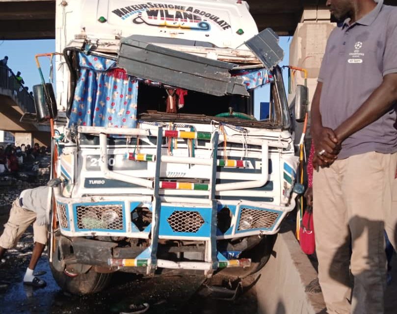 KEBEMER - Deux morts et 35 plusieurs blessés dans un accident