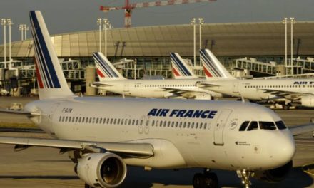 Roissy : Un jeune voyageur clandestin retrouvé mort dans le train d'atterrissage d'un avion