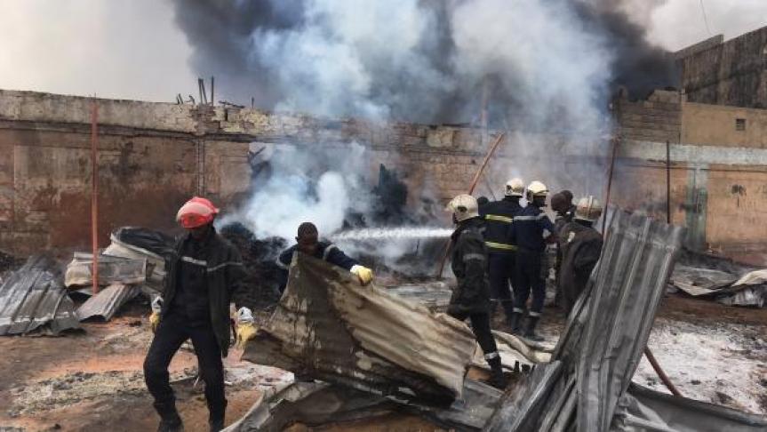 PORT DE DAKAR - Incendie dans un entrepôt des Armées