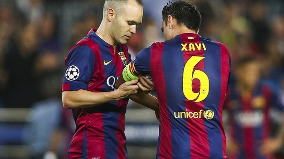 BARÇA - Iniesta se voit bien en duo avec Xavi