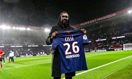 PSG - Aliou Cissé honoré au Parc des princes