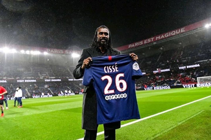 PSG - Aliou Cissé honoré au Parc des princes