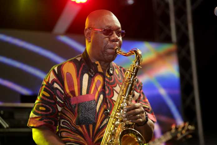 CORONAVIRUS - Le saxophoniste Manu Dibango emporté par la maladie à l'âge de 86 ans