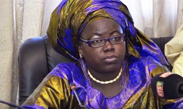 COMMERCE - Le ministre Assome Aminata Diatta parle aux associations consuméristes