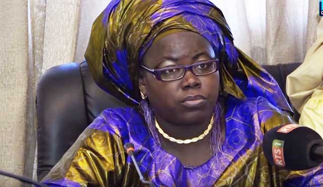 COMMERCE - Le ministre Assome Aminata Diatta parle aux associations consuméristes