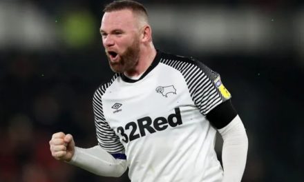 BAISSE DES SALAIRES - Le coup de gueule de Wayne Rooney