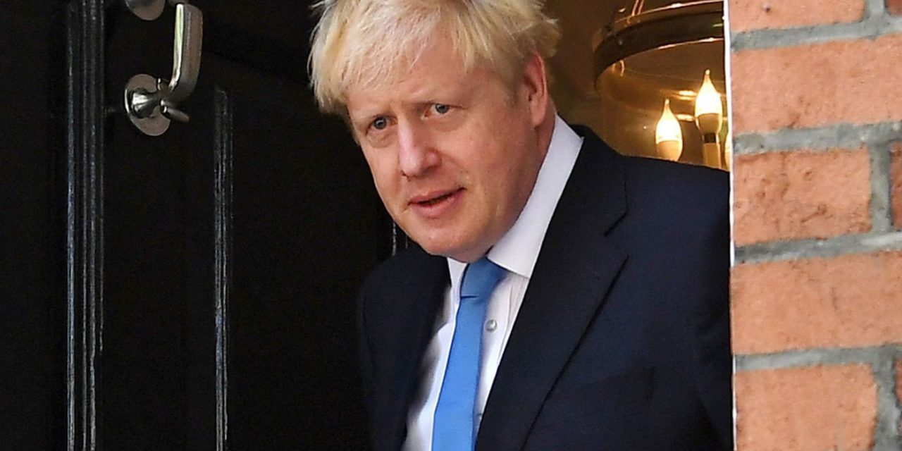 ROYAUME-UNI - Le Premier ministre Boris Johnson en soins intensifs